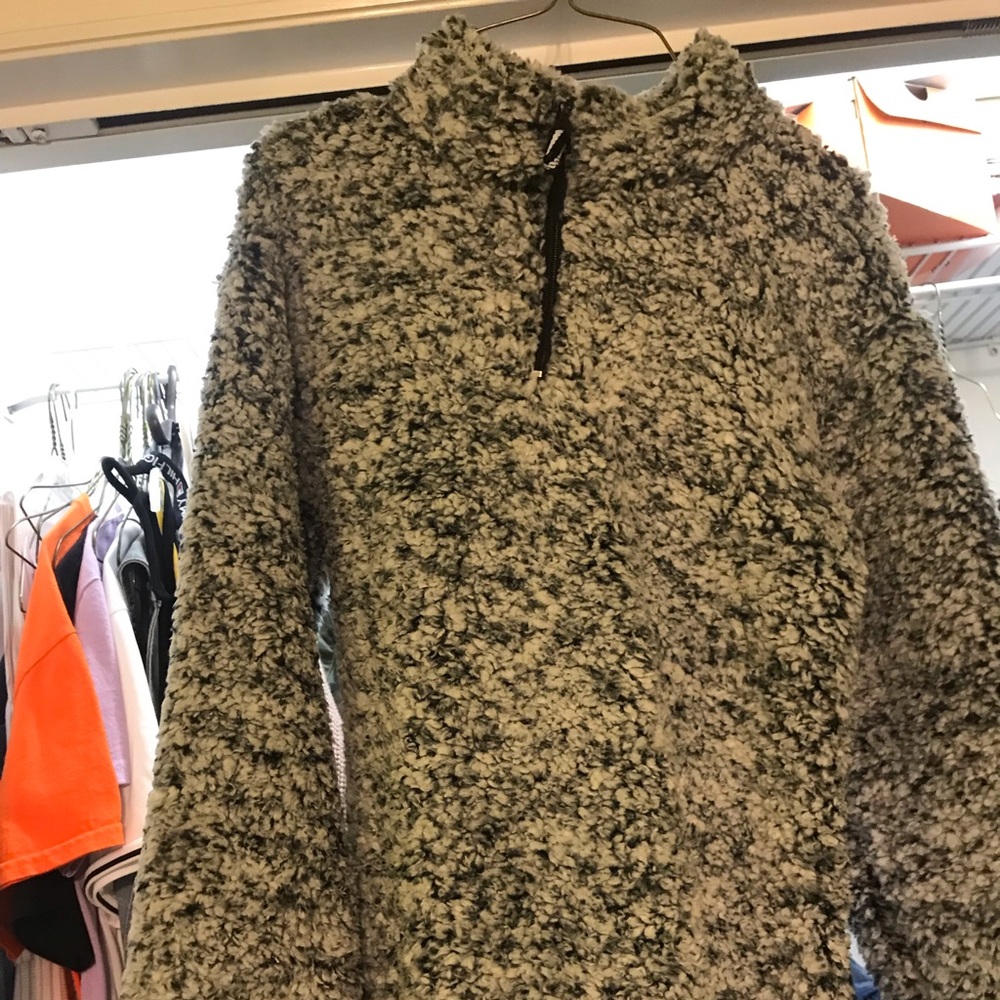 Fuzzy Half Zip